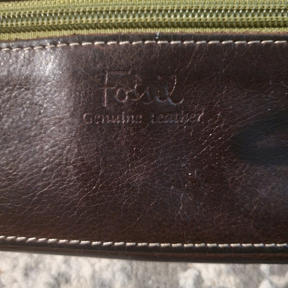Vintage Fossil Bifold Wallet - Picture 6 of 9